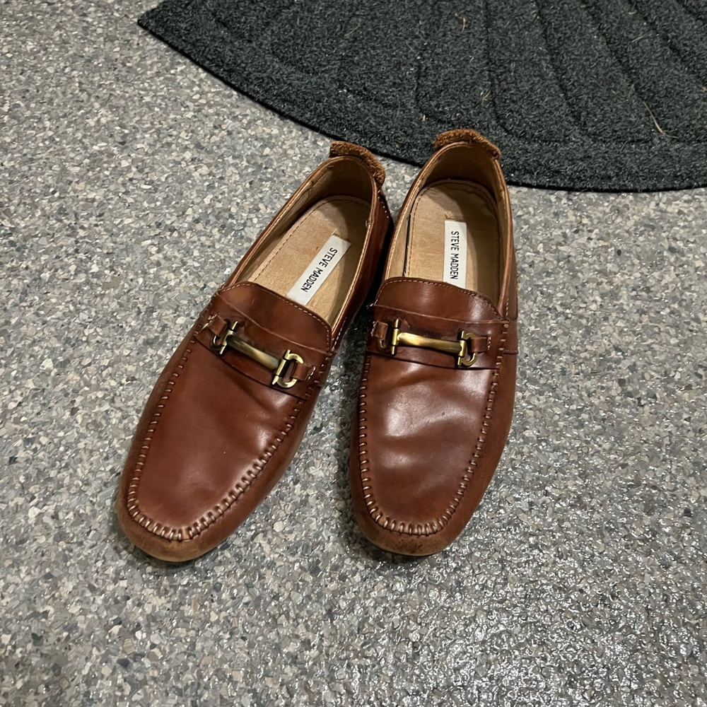 Steve madden leather sandals